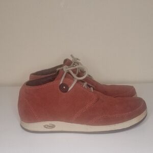 Chaco Andorra Women’s Red Suede Ankle Boots Size 8